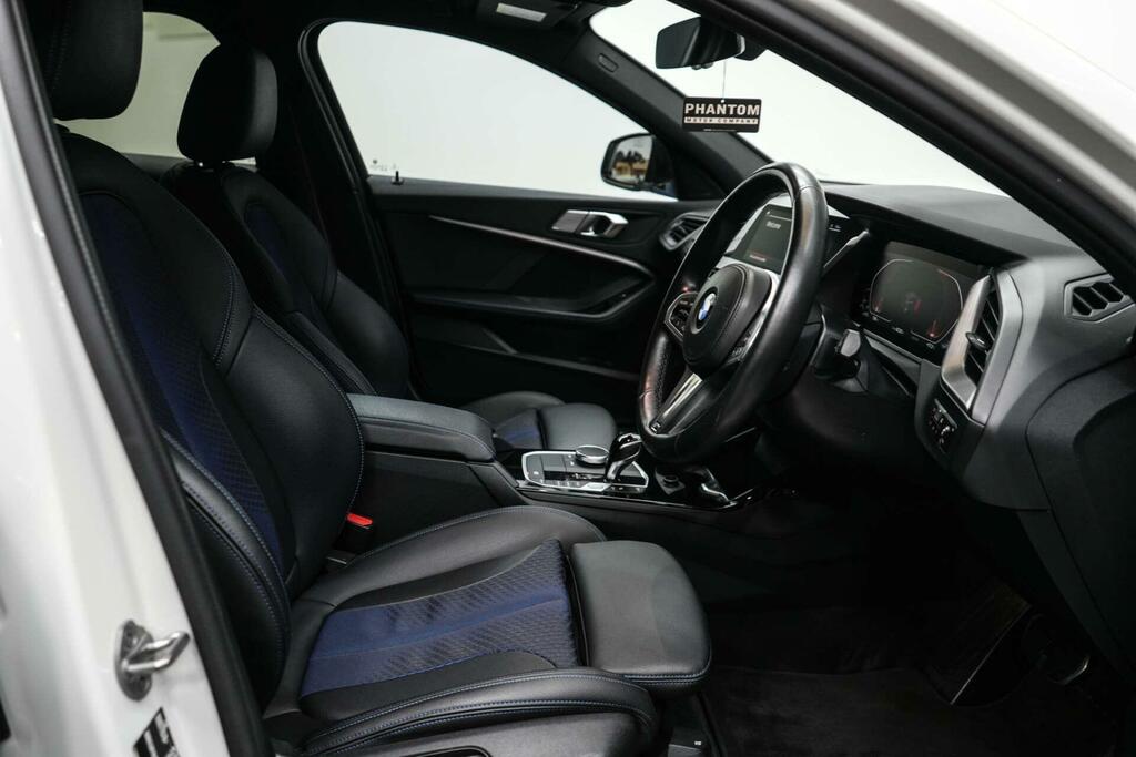 BMW 1 Series Se Black #18
