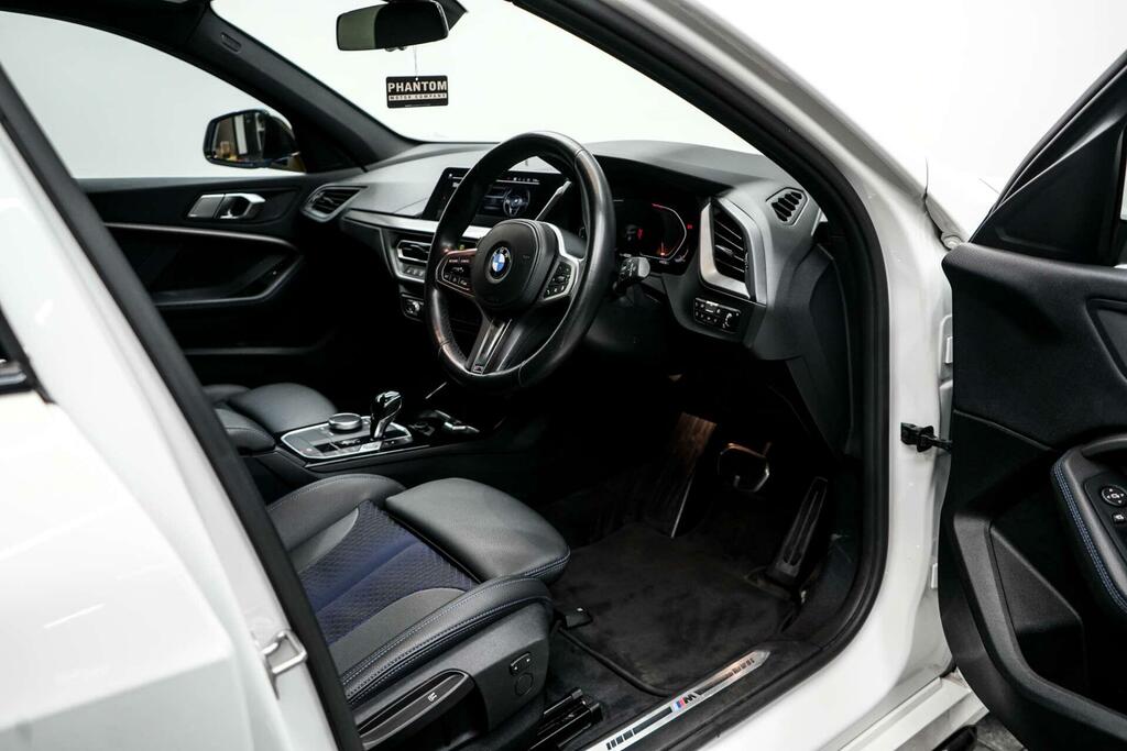 BMW 1 Series Se Black #15