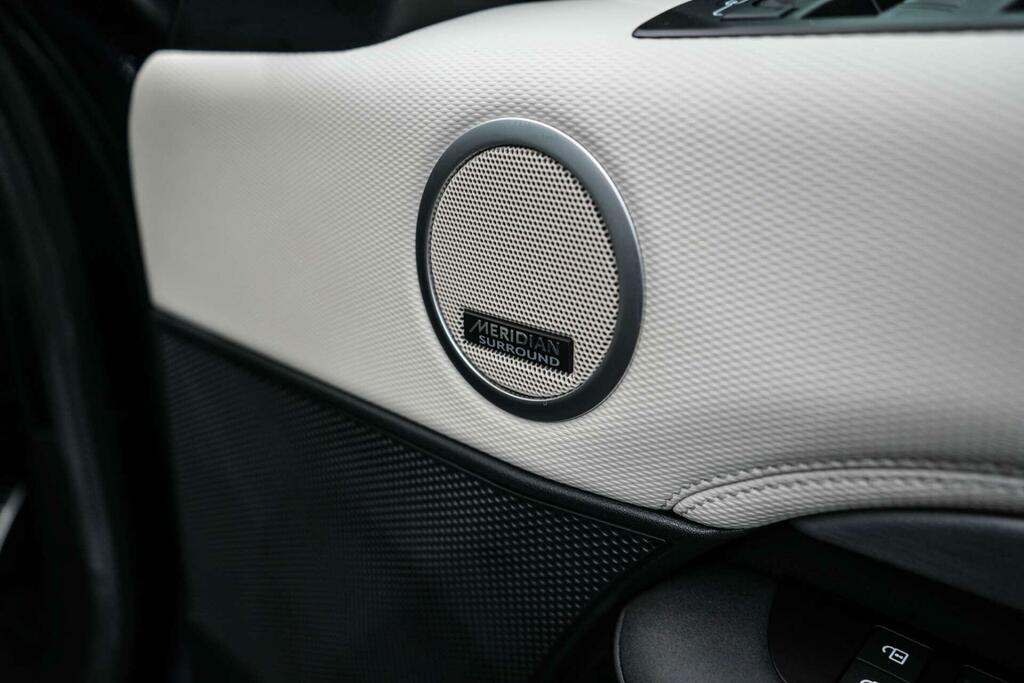 Land Rover Discovery R-dynamic Se Grey #17