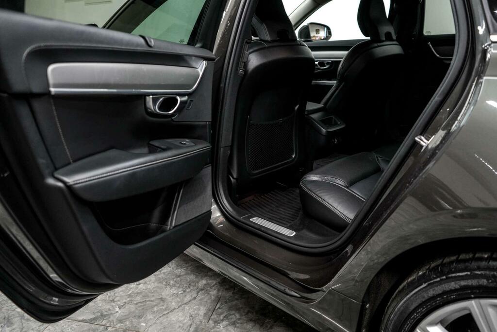 Volvo V90 T4 R-design Power Tailgate, Front Rear Ass Black #23
