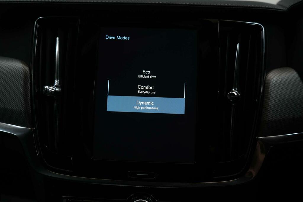 Volvo V90 T4 R-design Power Tailgate, Front Rear Ass Black #38