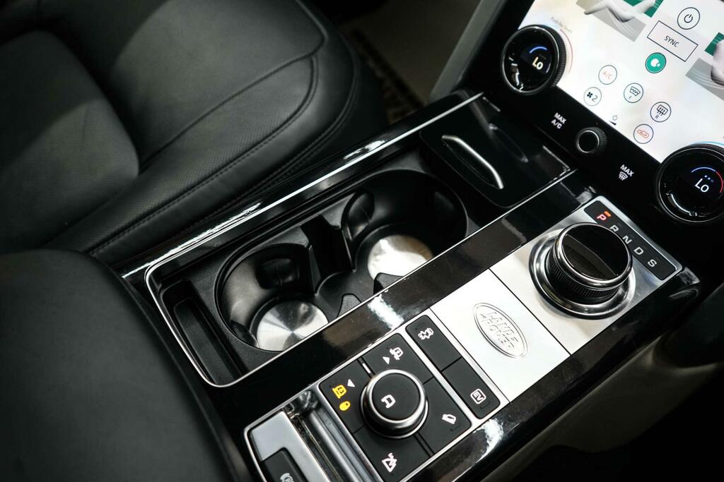 Land Rover Range Rover Vogue Gold #42