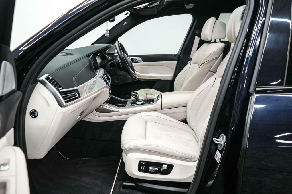 BMW X7 40D Mht M Sport Grey #21