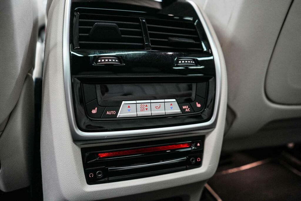 BMW X7 40D Mht M Sport Grey #24