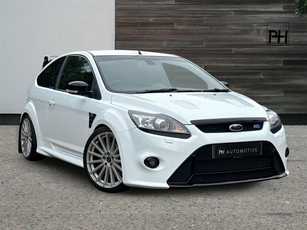 Ford Focus 1.6 Titanium Hatchback 184 G Silver #1