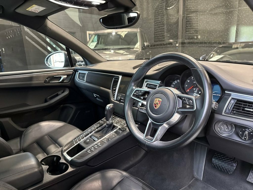 Porsche Macan 3L Gts Grey #2