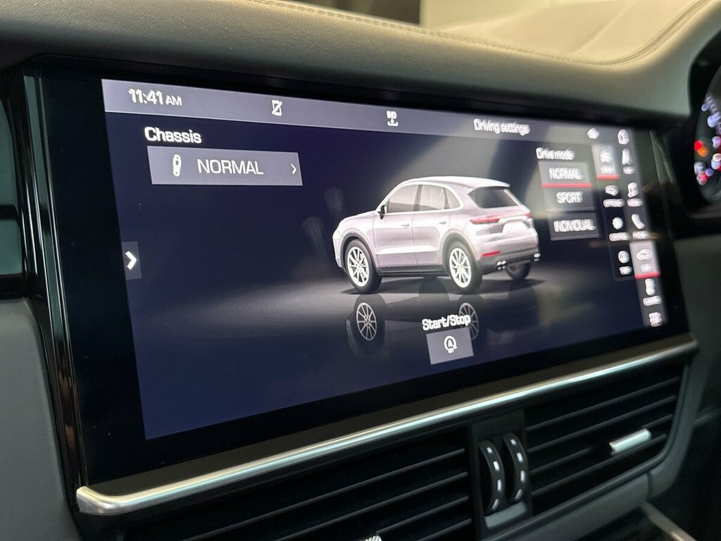 Porsche Cayenne 2021 71 Porsche Cayenne E-hybrid Tiptronic S Grey #44