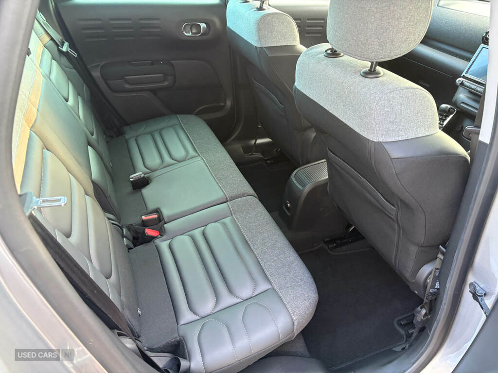 Citroen C3 Aircross 1.2 Puretech 110 Shine Plus Grey #4