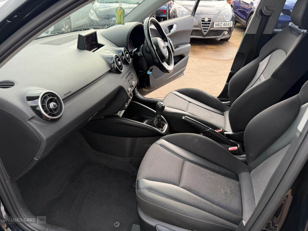 Audi A1 1.4 Sportback Tfsi Sport 122 Bhp Red #21