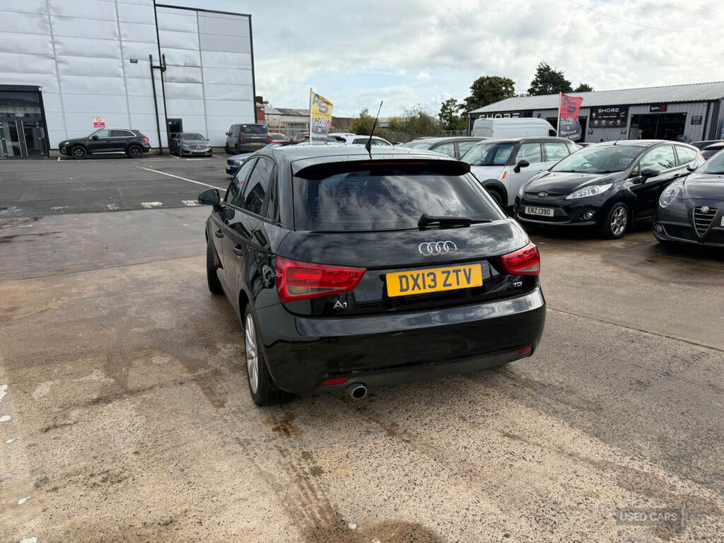 Audi A1 1.4 Sportback Tfsi Sport 122 Bhp Red #7