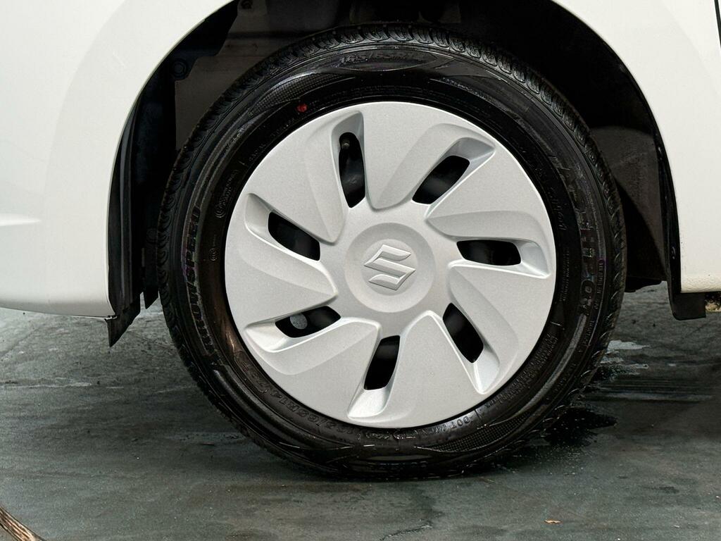 Suzuki Celerio 1.0 Sz4 Hatchback Ags White #48