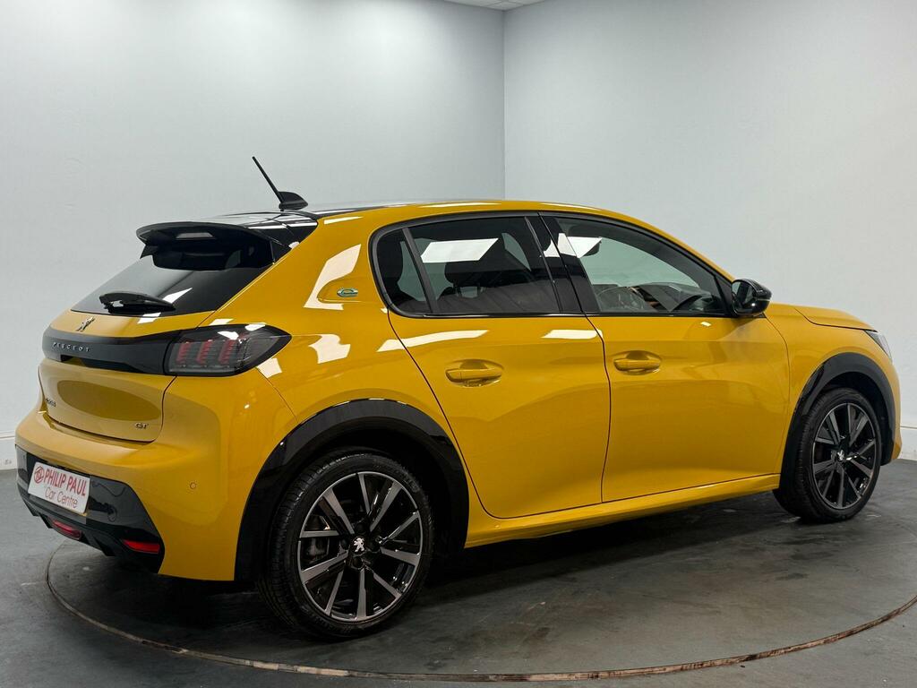 Peugeot e-208 100Kw Gt 50Kwh Yellow #3
