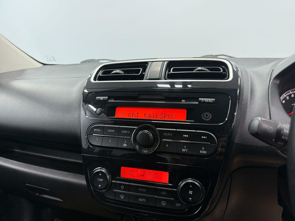 Mitsubishi Mirage 1.2 Juro White #11