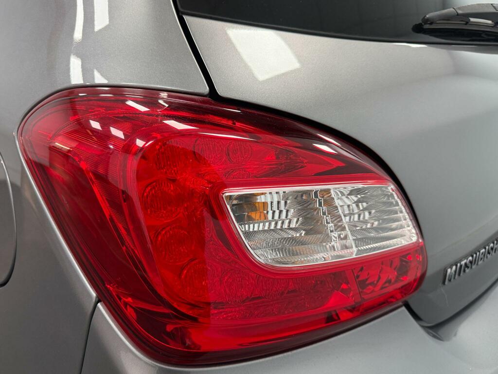 Mitsubishi Mirage 1.2 Juro White #36