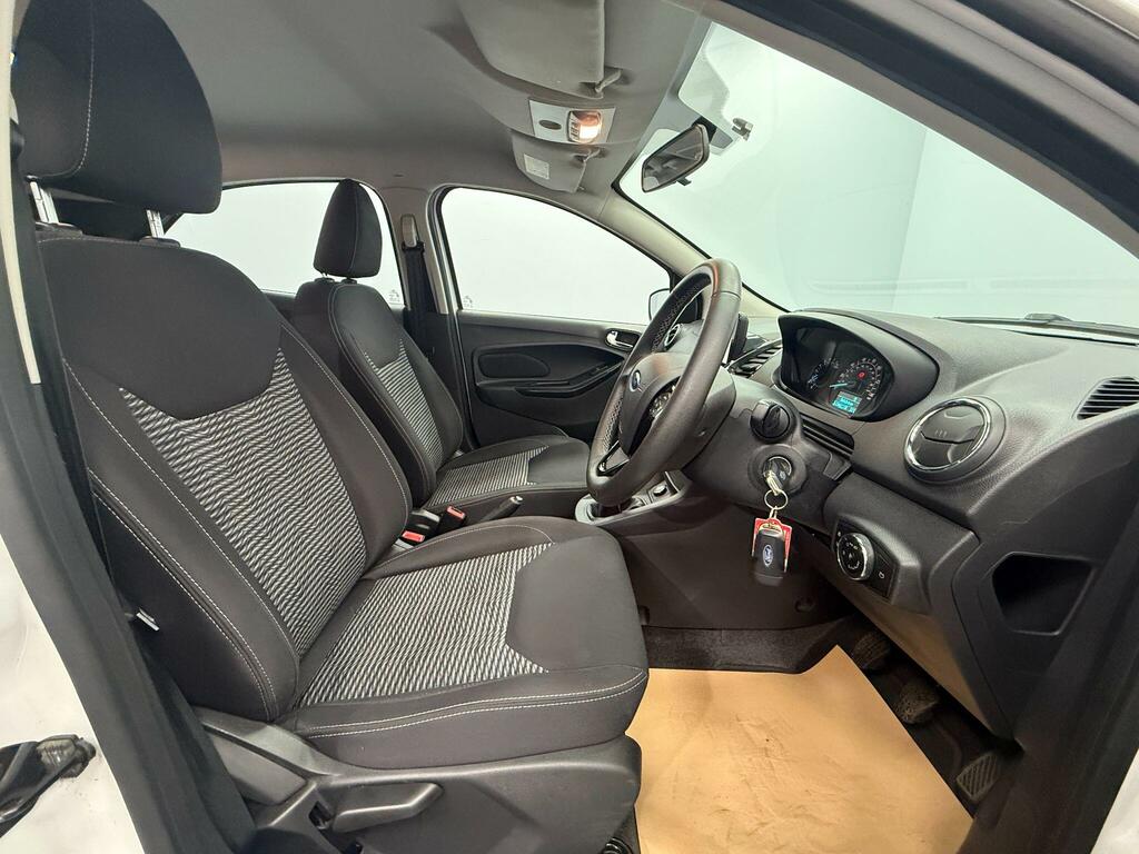 Ford KA+ 1.2 Zetec White #2