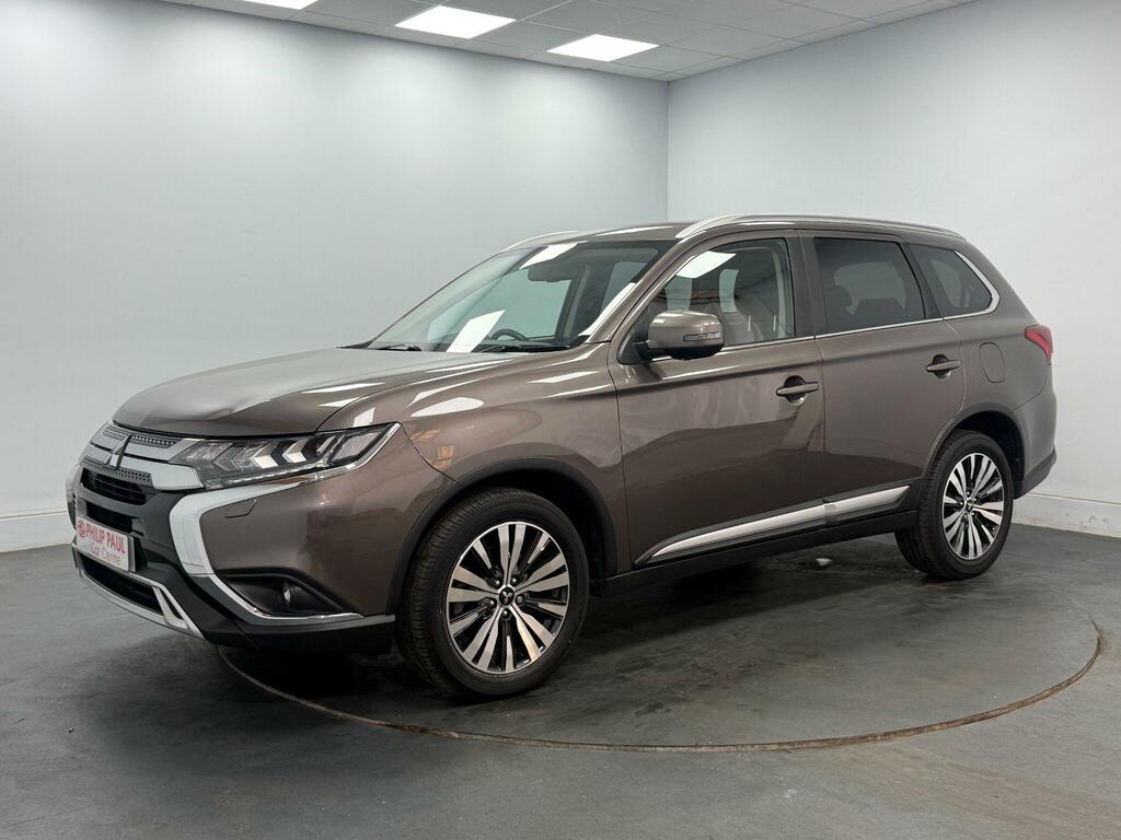 Mitsubishi Outlander 2.0 Exceed Cvt Brown #4