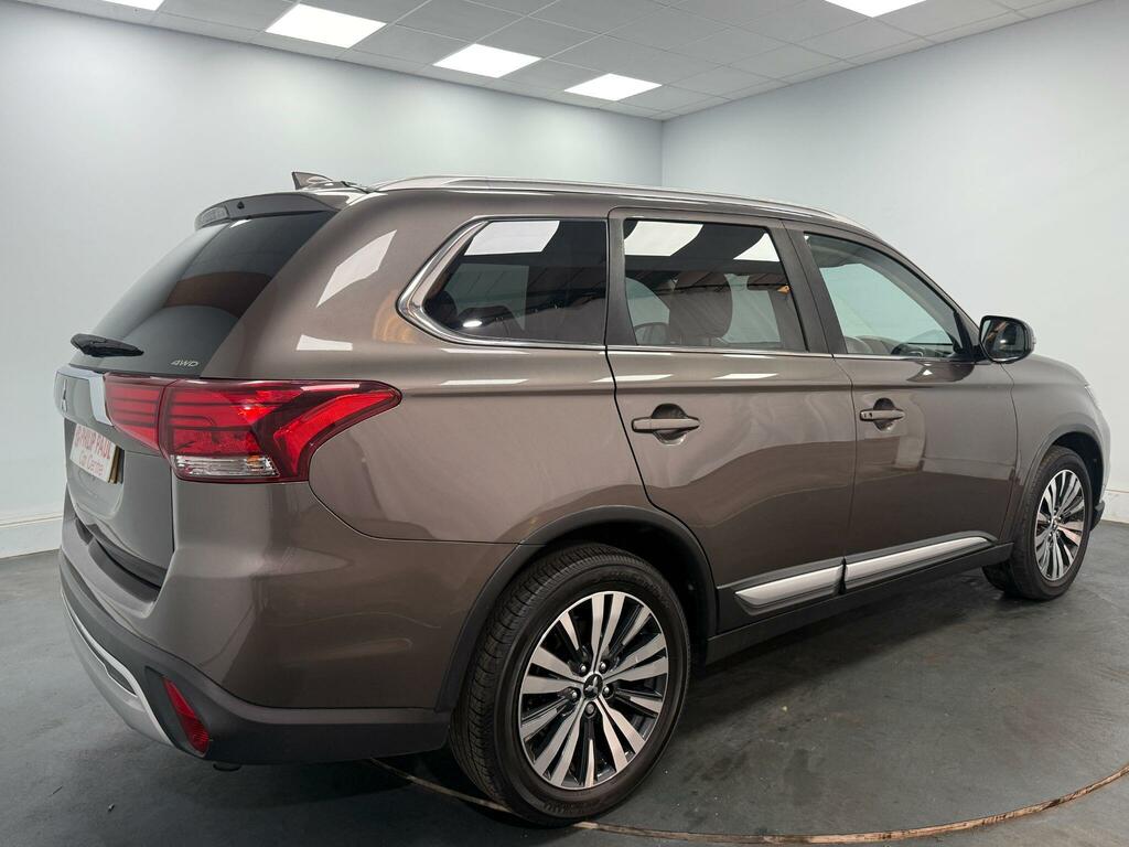 Mitsubishi Outlander Phev Dynamic 5-Door Black #46