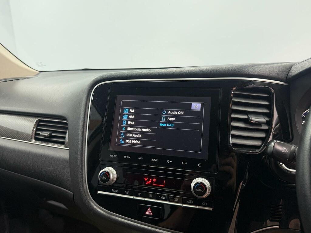 Mitsubishi Outlander Phev Dynamic 5-Door Black #10
