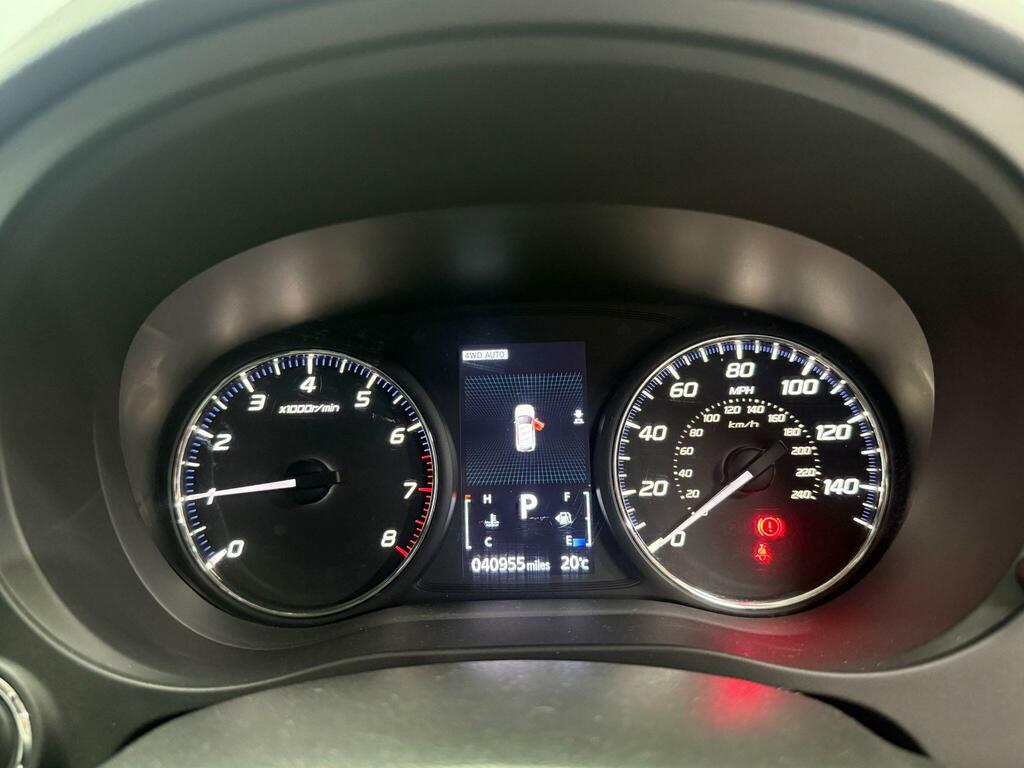 Mitsubishi Outlander Phev Dynamic 5-Door Black #9