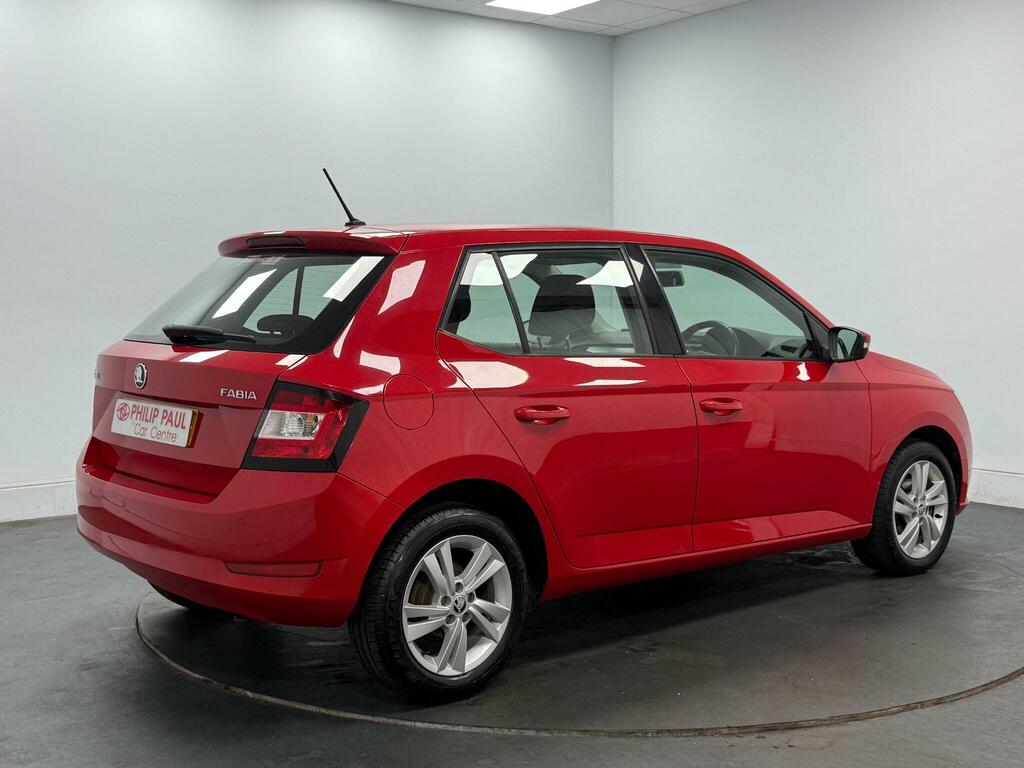Skoda Fabia 1.0 Mpi 75 Se Red #3