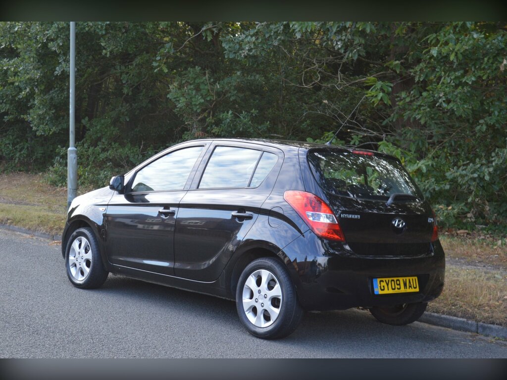Hyundai I20 1.4 Comfort Hatchback Euro 4 99 Black #4