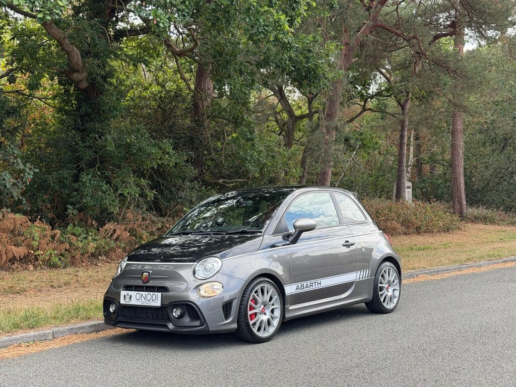 Abarth 595 1.4 T-jet Competizione Hatchback E #2