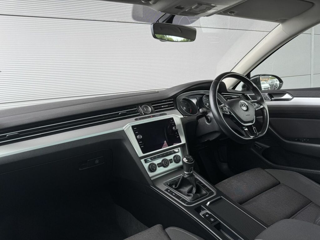 Volkswagen Passat 2.0 Tdi Se Business 150 Bhp Grey #6