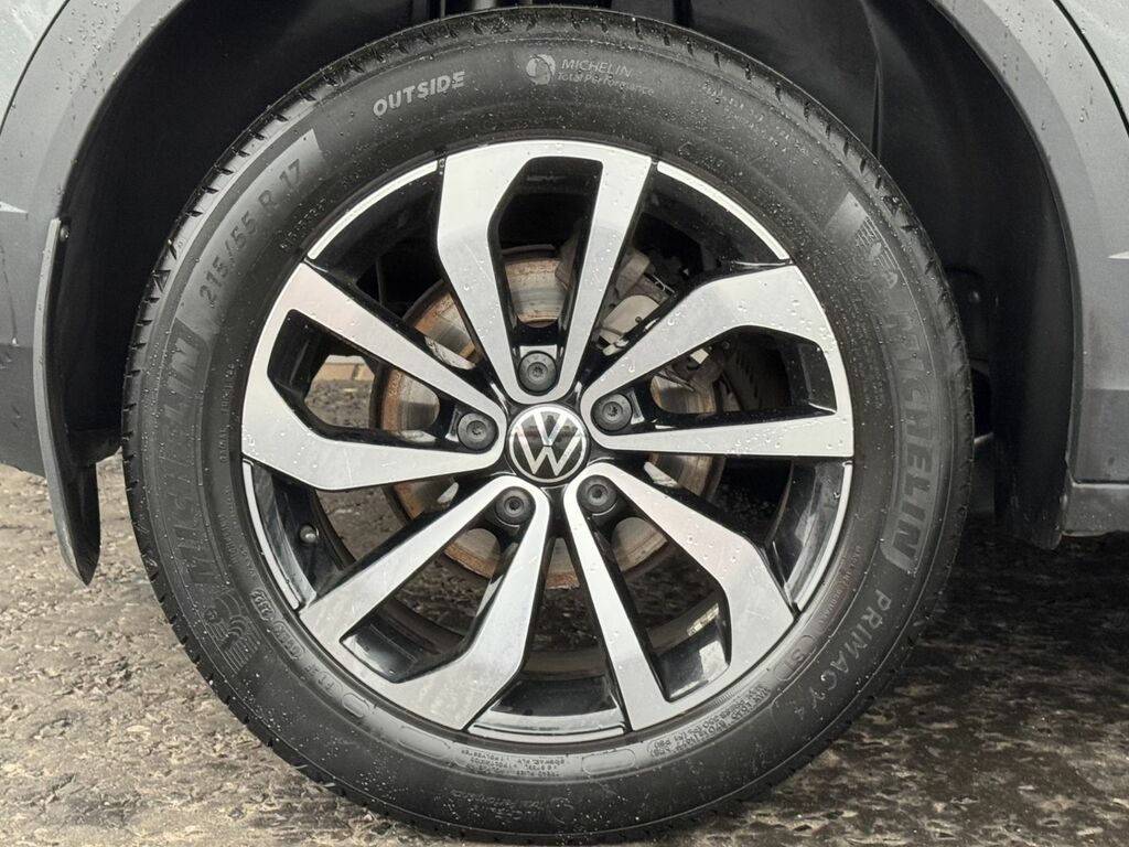 Volkswagen T-Roc Active White #7