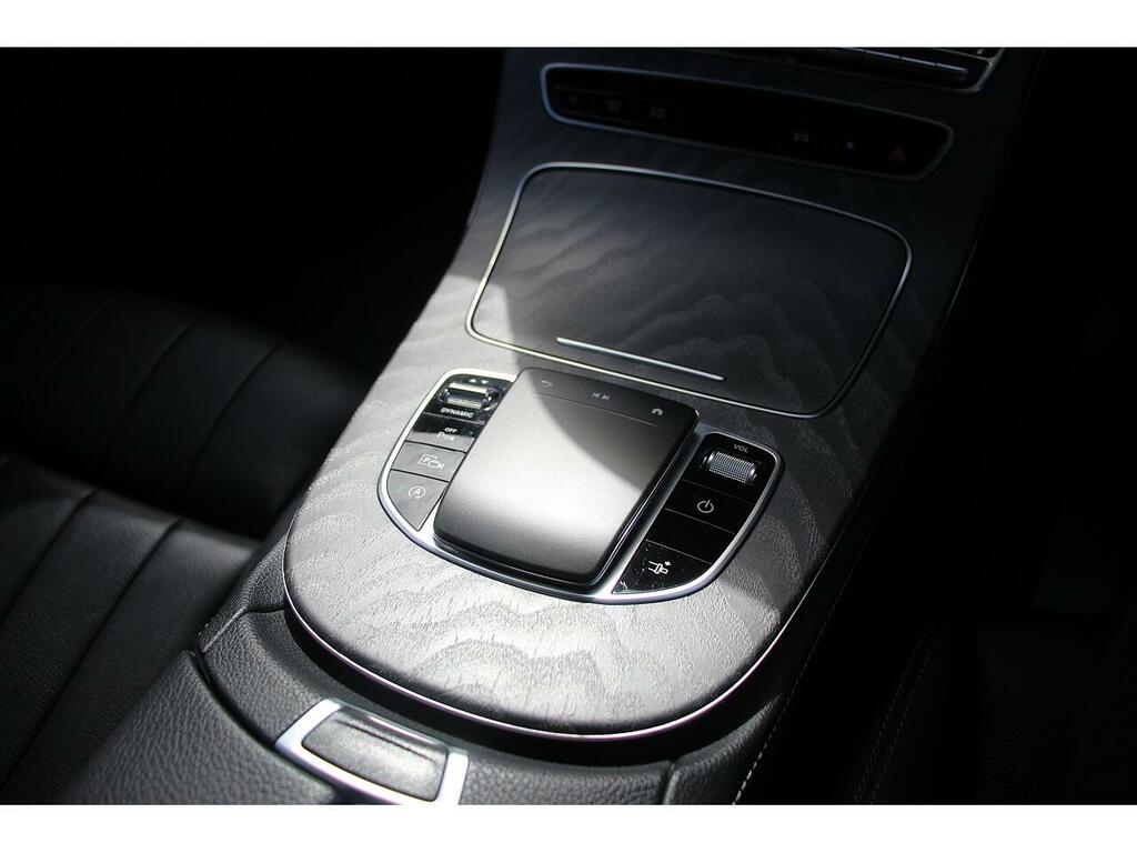 Mercedes-Benz E Class Estate White #26