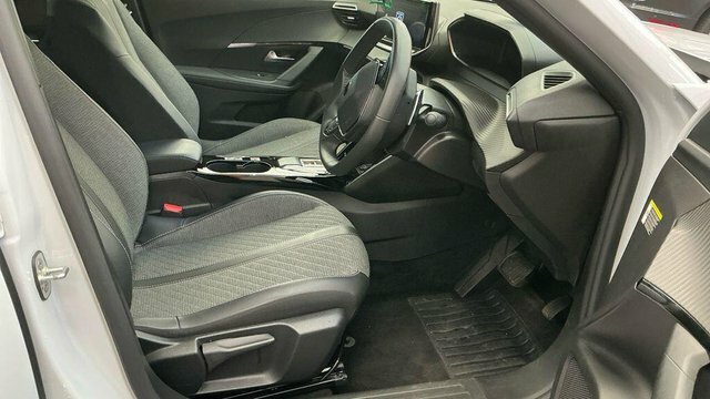 Peugeot 2008 Allure Grey #11