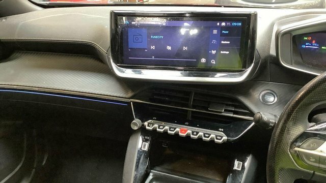 Peugeot e-2008 54Kwh Gt 156 Blue #11