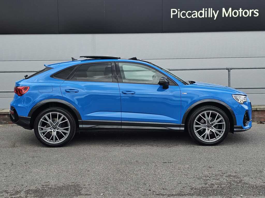 Audi Q3 1.5 Tfsi Cod 35 Vorsprung Sportback S T Blue #3