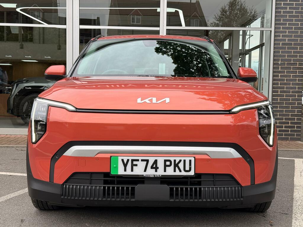 Kia EV3 81.4Kwh Air Suv 201 Bhp Orange #2