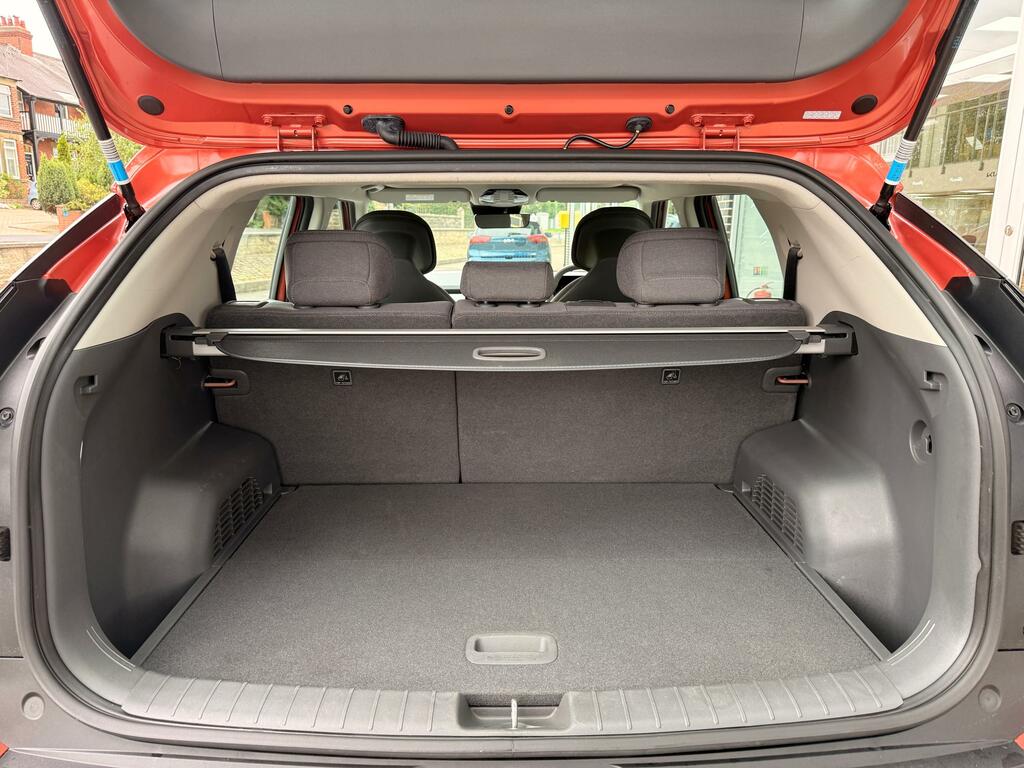 Kia EV3 81.4Kwh Air Suv 201 Bhp Orange #6