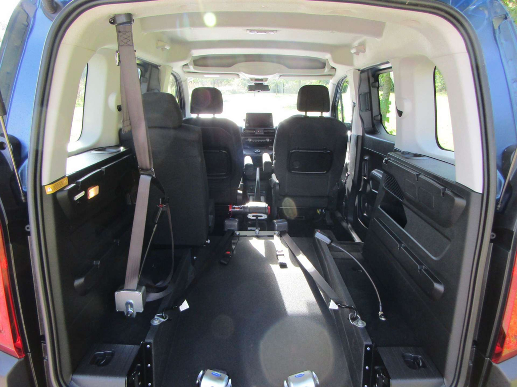 Citroen Berlingo 2,900 Miles Wheelchair Accessible Disa Blue #6