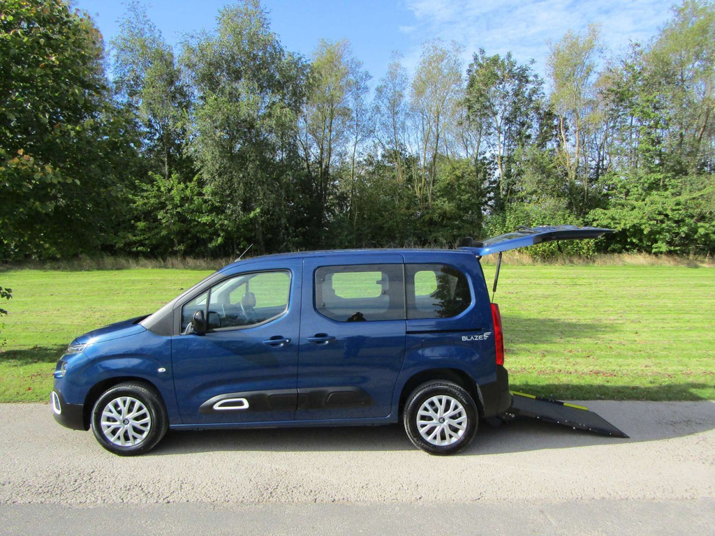 Citroen Berlingo 2,900 Miles Wheelchair Accessible Disa Blue