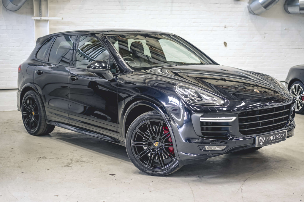 Porsche Cayenne Gts V6 Tiptronic 4Wd MF17ZKZ Black #2