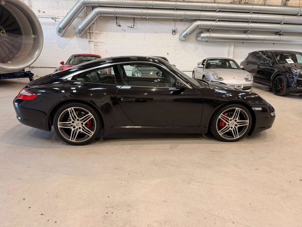 Porsche 911 2dr Silver #7
