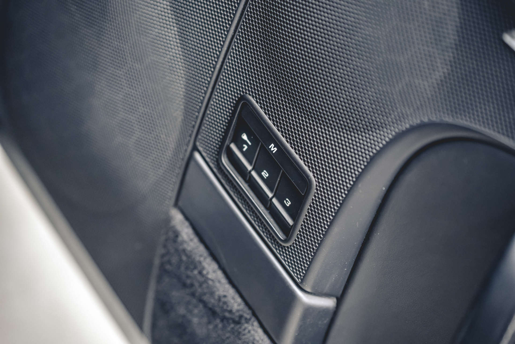 Porsche 911 3.8 Carrera 4 S Grey #18