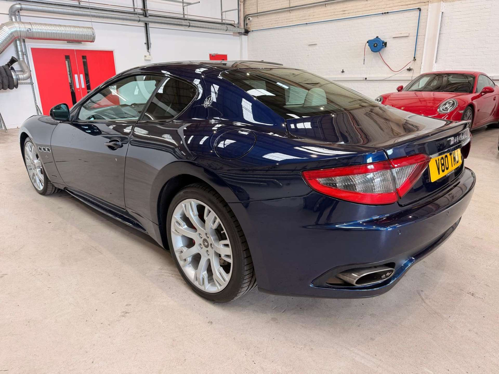 Maserati GranTurismo V8 Mc Centennial Edition Mc Shift Red #5