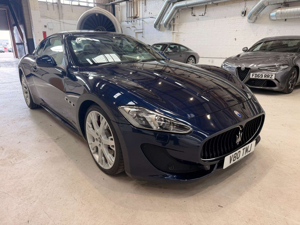 Maserati GranTurismo V8 Mc Centennial Edition Mc Shift Red #3