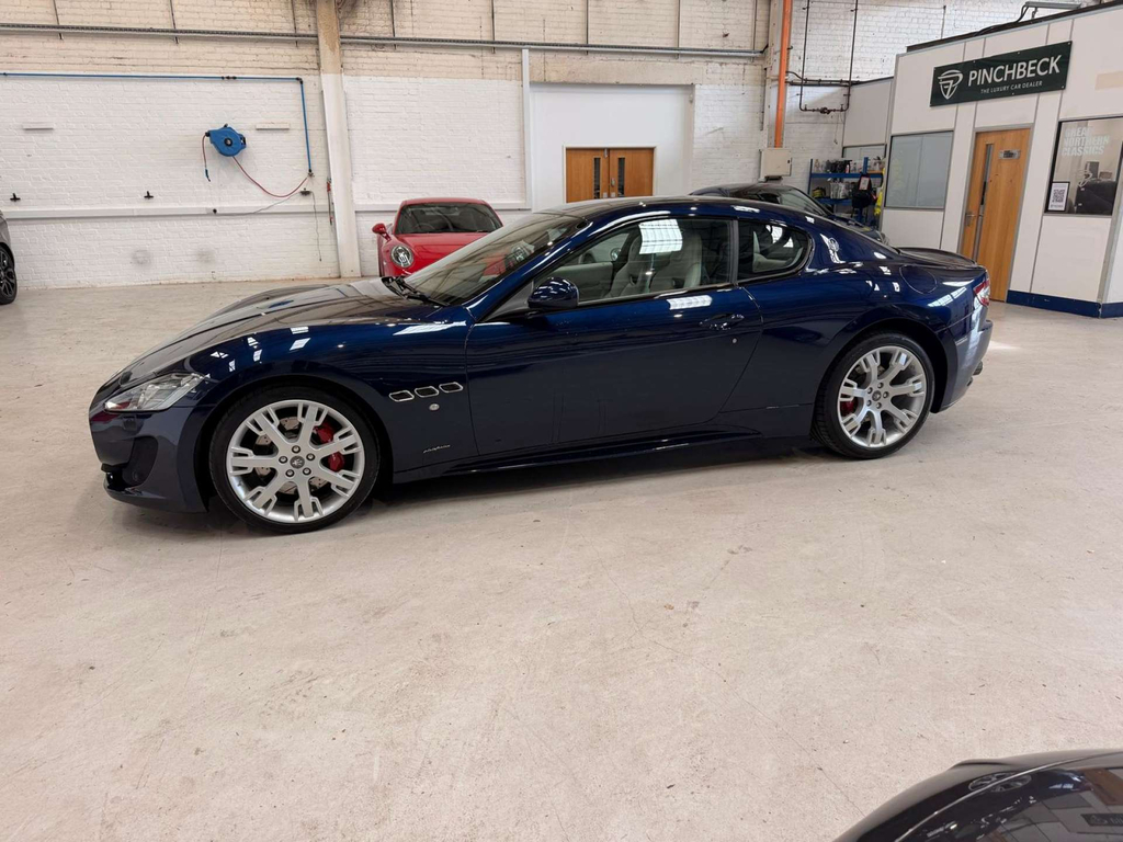 Maserati GranTurismo V8 Mc Centennial Edition Mc Shift Red #4