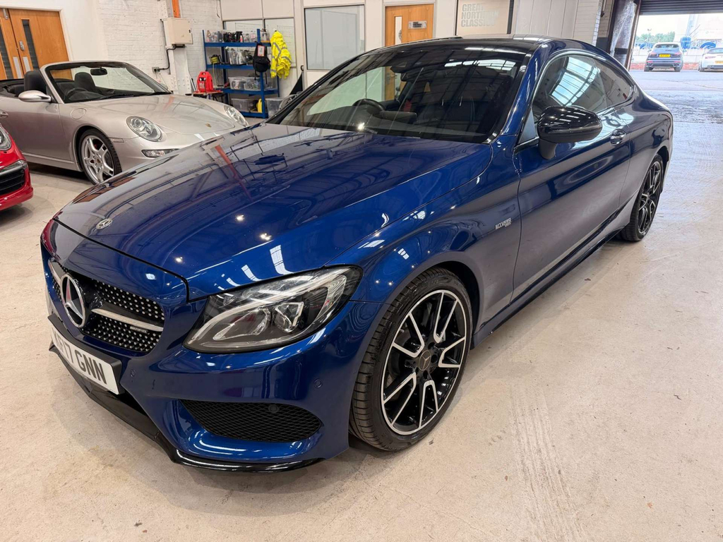Mercedes-Benz C Class Premium 4Matic 4Wd  #3