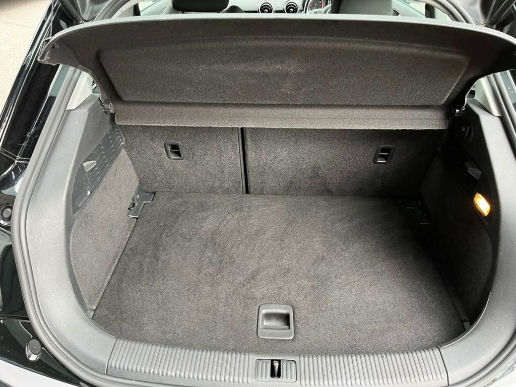 Audi A1 1L Sport MV17JFF Black #4