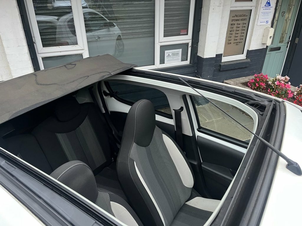 Ford KA+ 1.2 85 Zetec Black #32