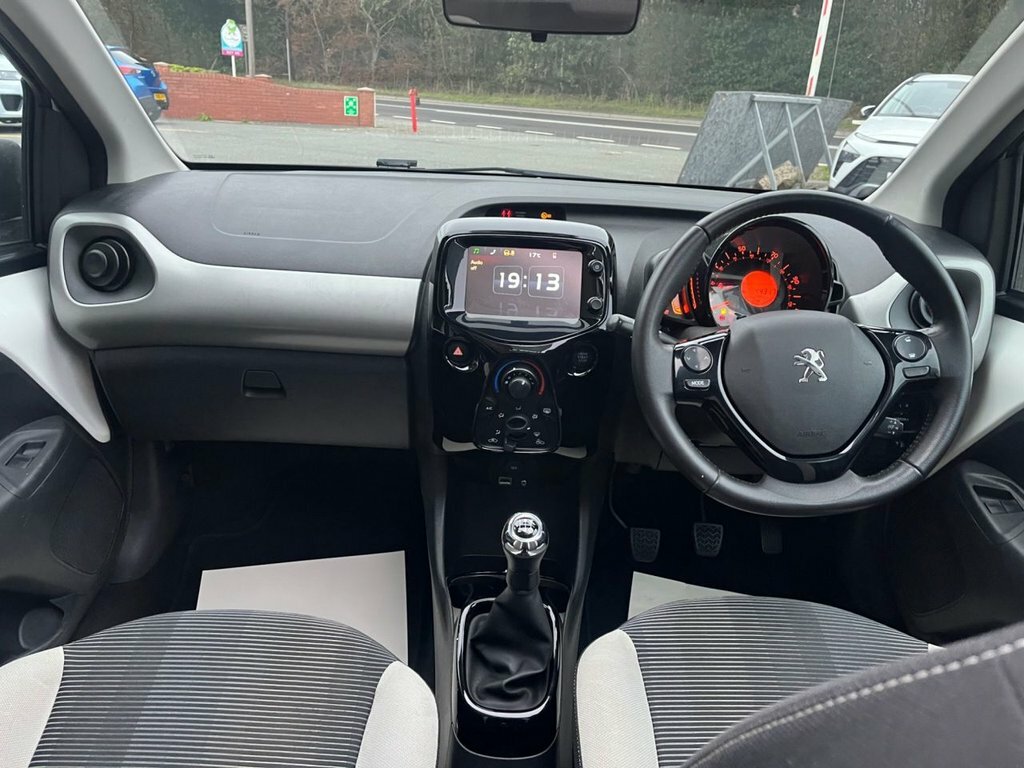 Ford KA+ 1.2L Zetec White #4