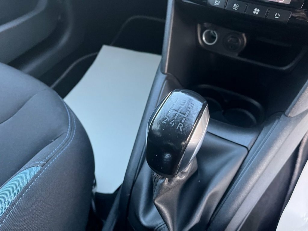Peugeot 208 1.0 Vti Active Silver #45