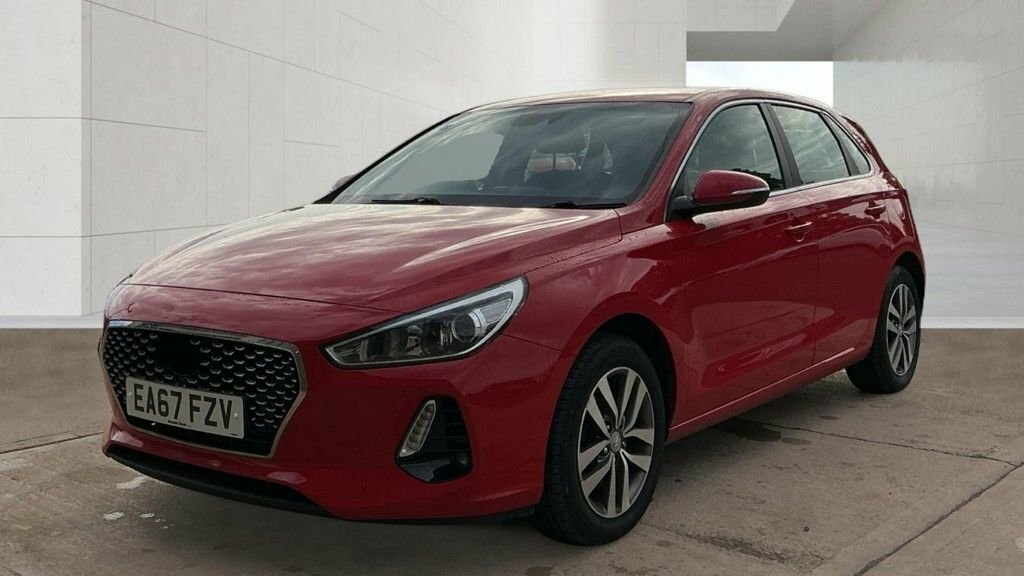 Hyundai I30 1L Se Nav Red