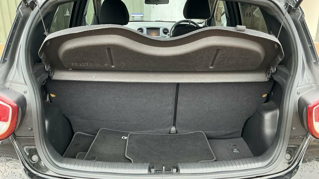 Hyundai I10 1L Go Se Black #6