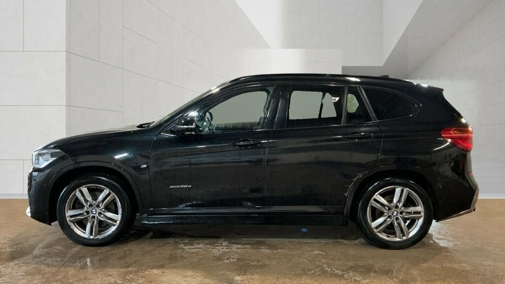 BMW X1 2L M Sport Black #5